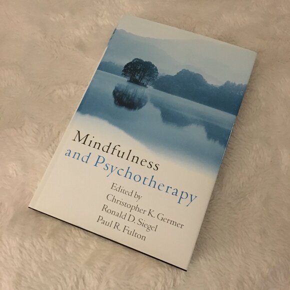 'Mindfulness and Psychotherapy' Hardcover By Christopher K. Germer - Picture 2 of 6